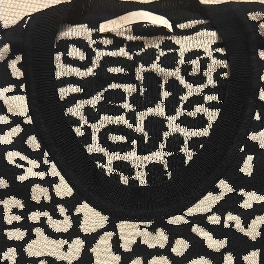 EVA Miller Black and White Animal Print Sweater 100% Cotton. Never worn - Picture 5 of 6
